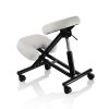 Ergonomická biela kolenná stolička s kolieskami